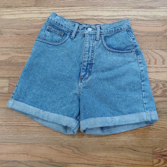 Vintage 80's GUESS? Denim Shorts - Picture 1 of 8